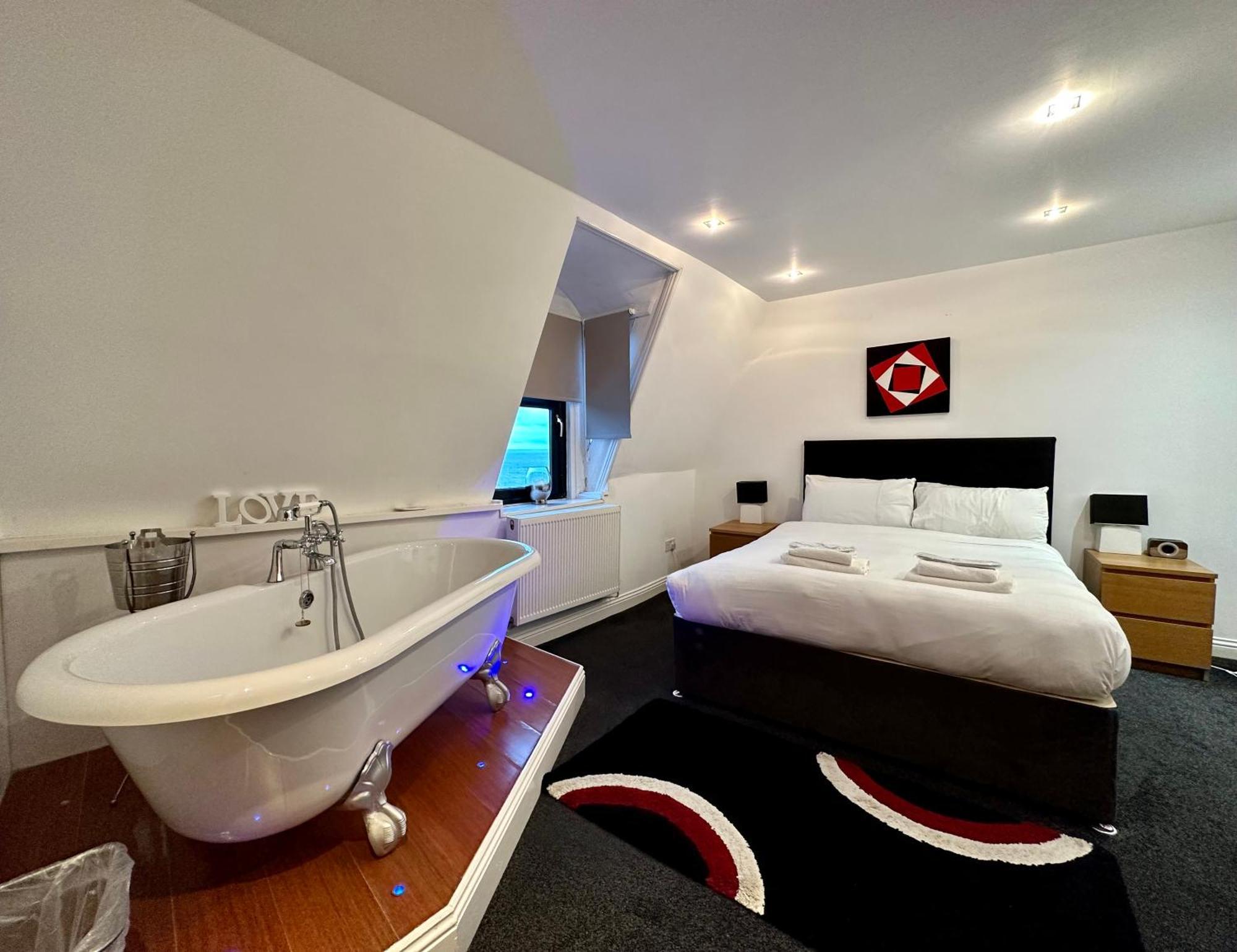 The Carlton'S Holiday Suites Bridlington Ngoại thất bức ảnh