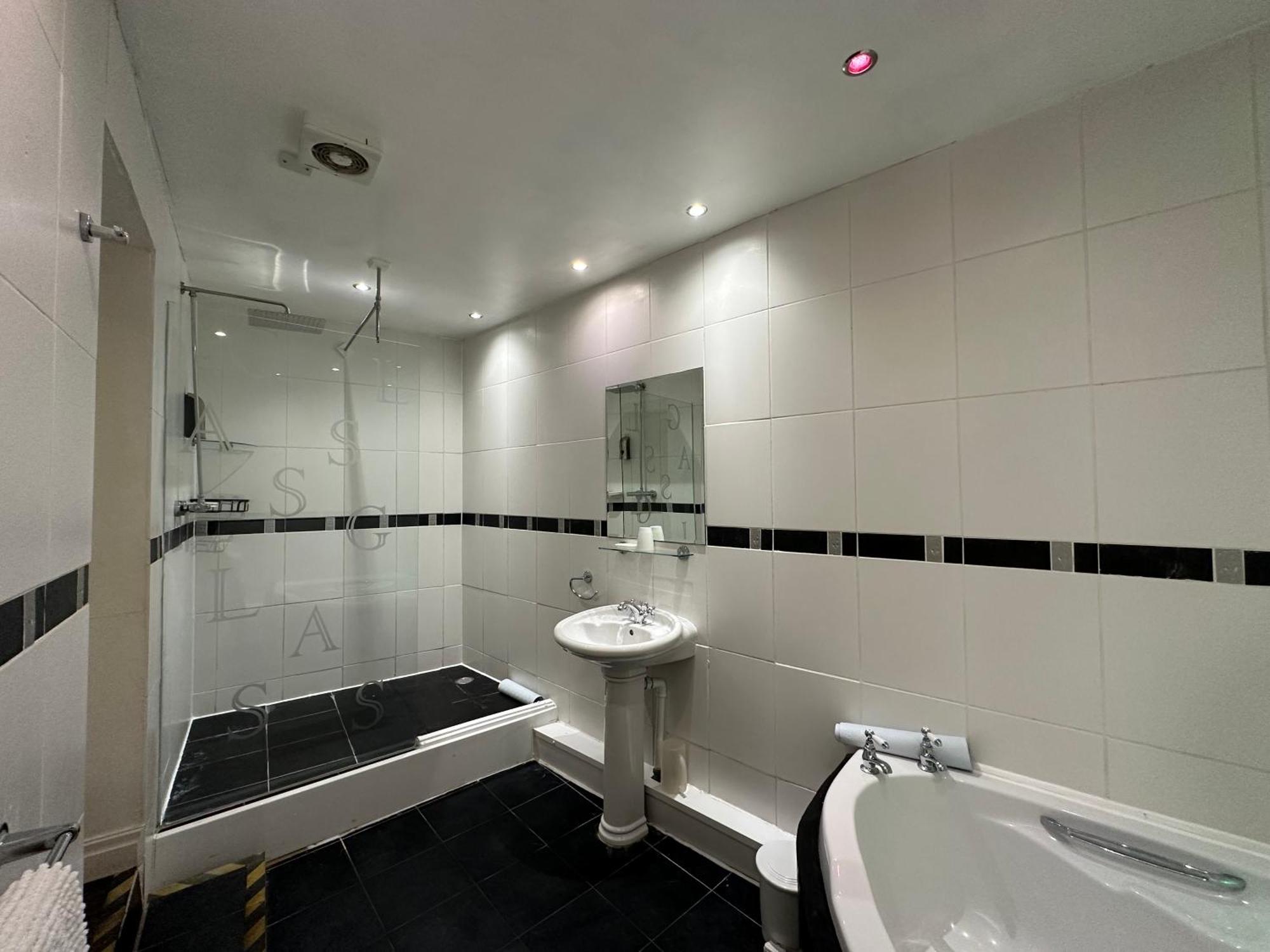The Carlton'S Holiday Suites Bridlington Ngoại thất bức ảnh